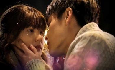 '택시' 남지현, 과거 강하늘과 강렬 키스신 재조명 "누나라고 부르기 싫어"
