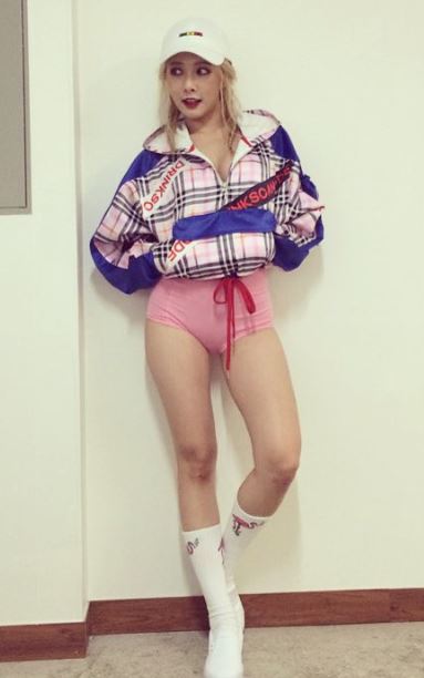 포미닛
출처:/현아 SNS