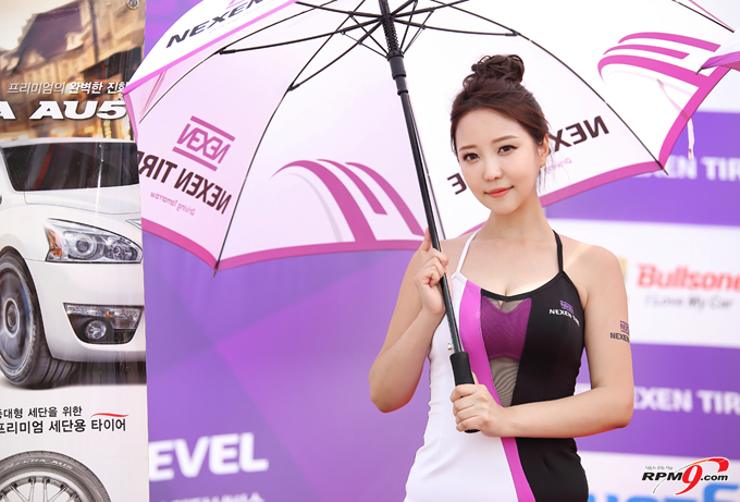 넥센타이어 본부 전속 레이싱모델 송다미