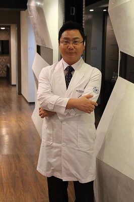 치매예방법, 다양한 사교활동이 뇌 신경세포 활성화 돕는다 