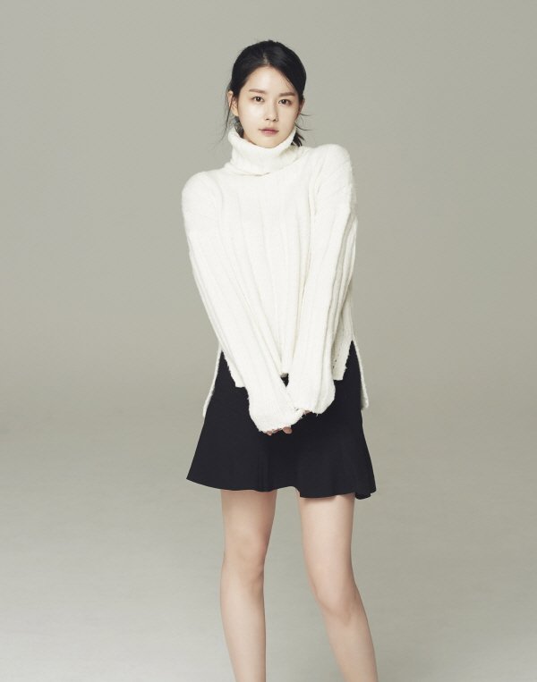'충무로 라이징스타' 김주현, '히어로즈 제네시스' 홍보모델 낙점
