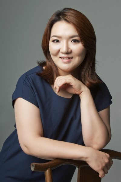 메조소프라노 신민정(‘헨젤과 그레텔’ 어머니 역). 사진=성남문화재단 제공