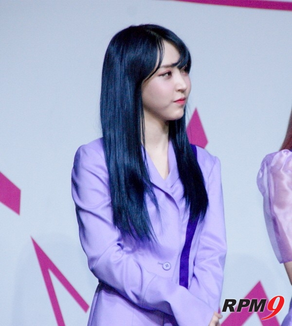 [포토] 마마무 문별, '카리스마 문스타의 은은한 큐트매력'(미니앨범 'purple' 쇼케이스)
