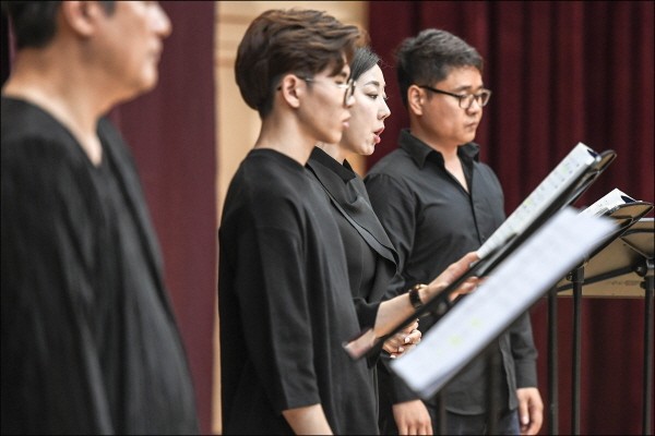 세종 카메라타 오페라 리딩공연 ‘텃밭킬러’ 리허설사진. 사진=세종문화회관 제공