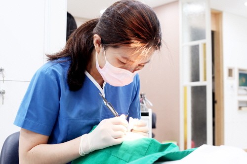 아름다운 미소와 치아 건강을 위한 교정치료, 진단부터 유지 관리까지