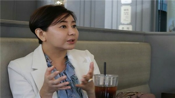 ‘임서영영재교육연구소’ 임서영 소장이 전자신문엔터테인먼트와의 인터뷰에서 부모와 자녀에 대한 교육 견해를 이야기 하고 있다. 사진=전자신문엔터테인먼트 제공