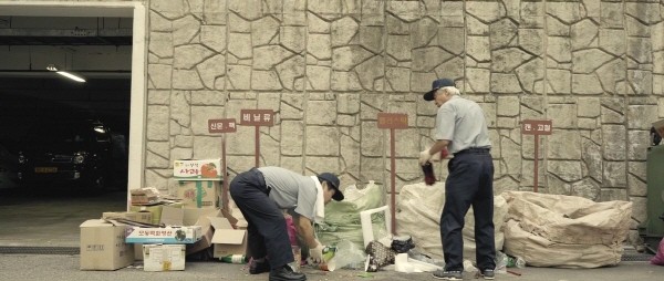 ‘인디펜던스 데이’ 스틸사진. 사진=서울노인영화제 제공