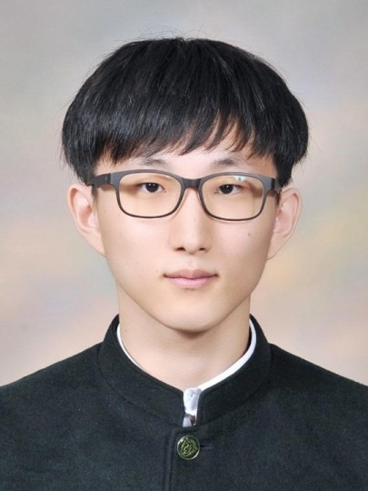 수능만점자 강현규군, 만점 비법에 "집에서 공부...약점은 인터넷 강의 들었다"