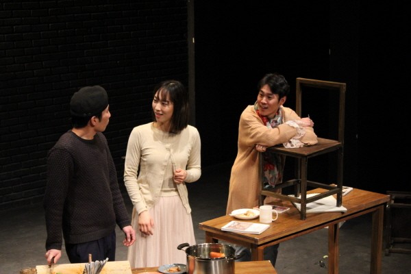 ‘오셀로의 식탁’ 공연사진. 사진=극단/소극장 산울림, 아트판 제공