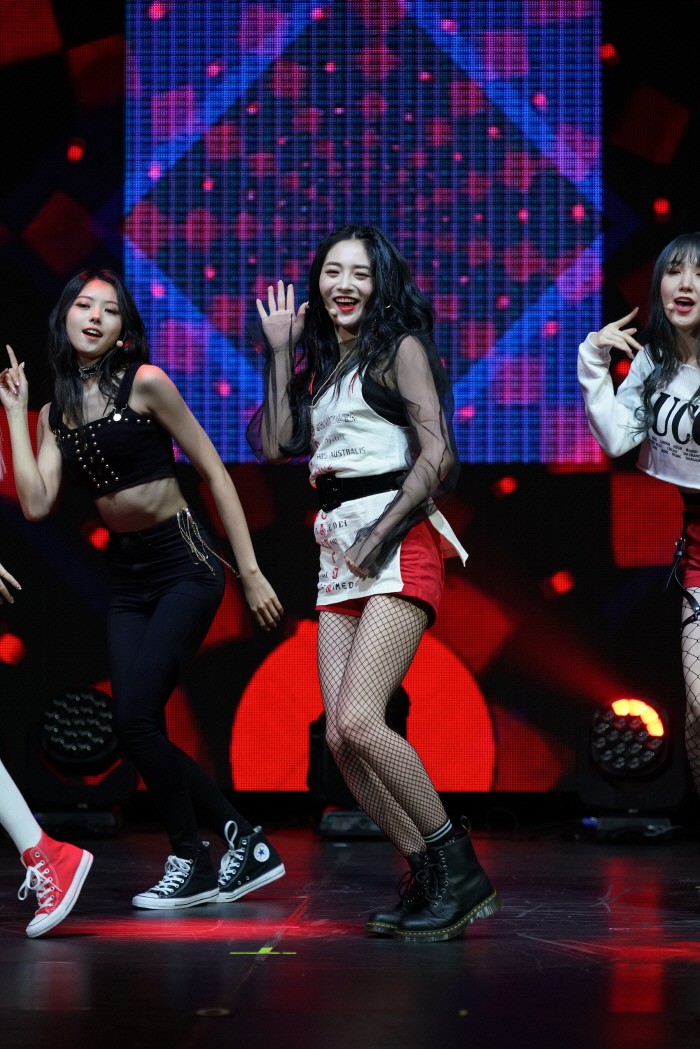 28일 오후 2시 서울 올림픽공원 K아트홀에서는 10인조 걸그룹 '프리스틴'의 유닛 프리스틴V(PRISTIN V)의 첫 앨범 'Like a V(라이크 어 브이)' 발매기념 쇼케이스가 개최됐다. (사진=박동선 기자)