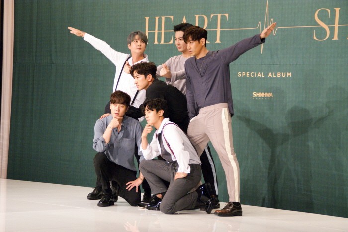 28일 서울 영등포구 타임스퀘어 아모리스홀에서는 신화 20주년 기념앨범 'HEART' 발매기념 기자간담회가 열렸다. (사진=박동선 기자)