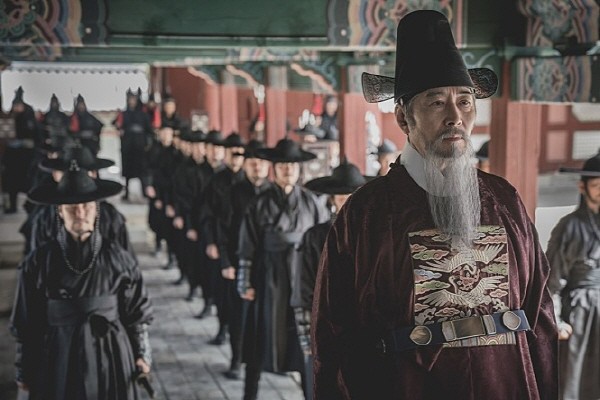 ‘명당’ 스틸사진. 사진=주피터필름 제공