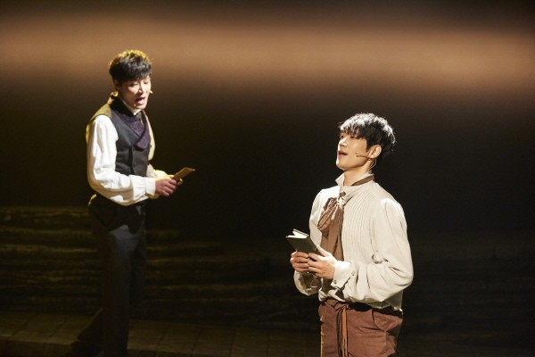 ‘랭보’ 공연사진. 사진=라이브, 더블케이필름앤씨어터 제공