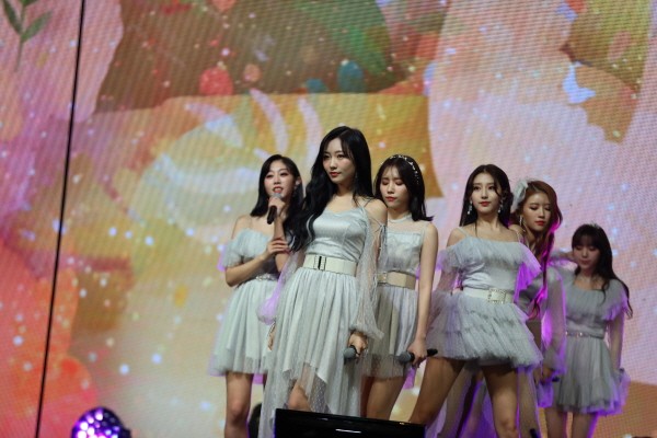 ‘러블리즈 쇼케이스’ 공연사진. 사진=울림엔터테인먼트 제공