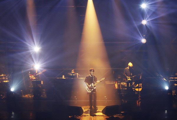 2018 콘서트 ‘하동균’ 공연사진. 사진=쇼노트 제공