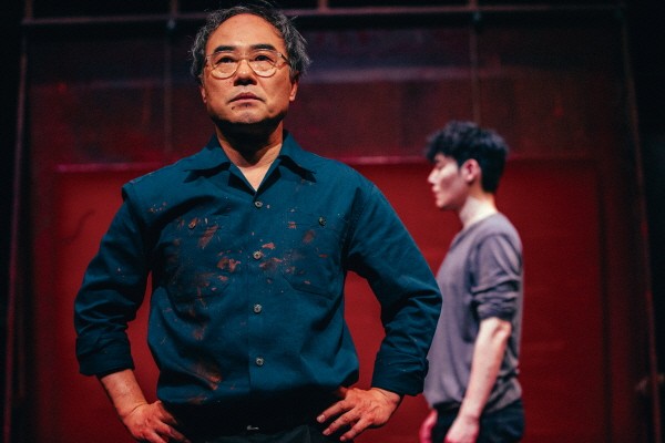 ‘레드’ 공연사진. 사진=신시컴퍼니 제공