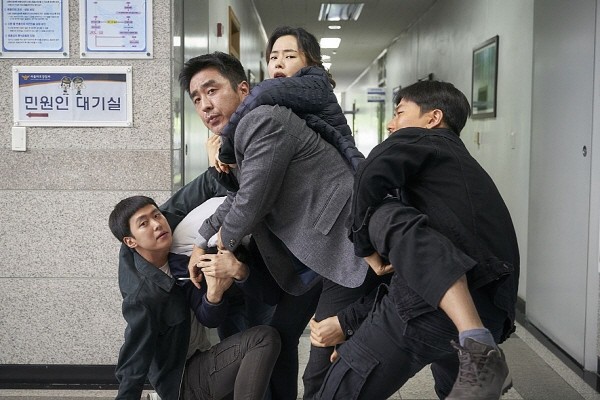‘극한직업’ 공연사진. 사진=어바웃필름, 영화사 해그림, CJ엔터테인먼트 제공