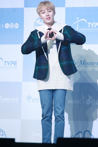 하성운 첫 번째 미니앨범 ‘My Moment’ 발매 기념 쇼케이스 공연사진. 사진=스타크루이엔티 제공