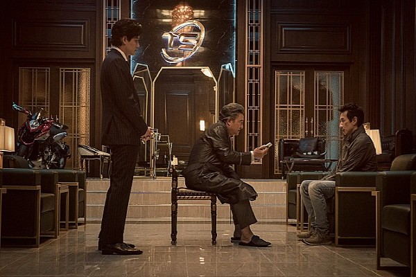 ‘악질경찰’ 스틸사진. 사진=워너 브러더스 코리아, 청년필름, 다이스필름 제공