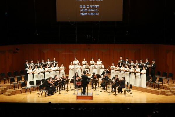 ‘서울모테트합창단 창단 30주년 기념 마스터피스 시리즈 III 바흐 모테트 전곡 연주’ 공연사진. 사진=서울모테트합창단 제공
