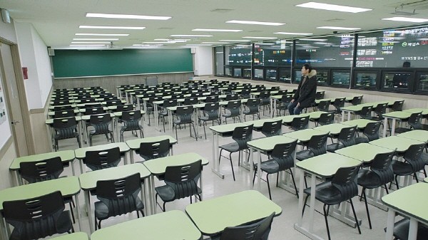 ‘파도치는 땅’ 스틸사진. 사진=아이 엠 제공