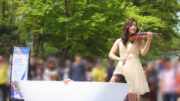 2019 남이섬세계책나라축제 ‘Life is a Fairytale’ 공연사진. 사진=남이섬교육문화그룹 제공