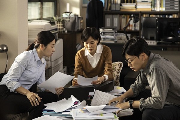 ‘어린 의뢰인’ 스틸사진. 사진=이스트드림시노펙스, 롯데엔터테인먼트 제공