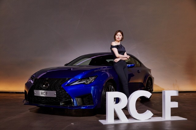 렉서스, 479마력 ‘뉴 RC F’ 출시