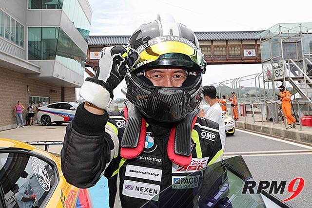 CJ대한통운 슈퍼레이스 챔피언십 3전 BMW M 클래스 1위, 형진태 선수 (사진 제공 : 슈퍼레이스)