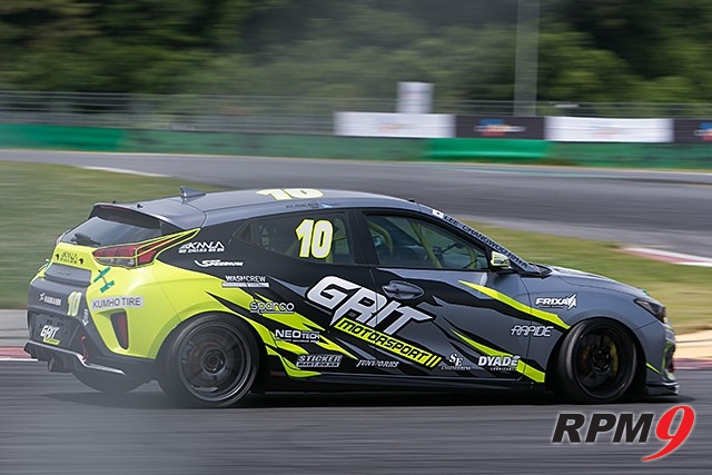 CJ대한통운 슈퍼레이스 챔피언십 3전 GT2 결승 2위, 이창우 선수 (사진 황재원 기자)