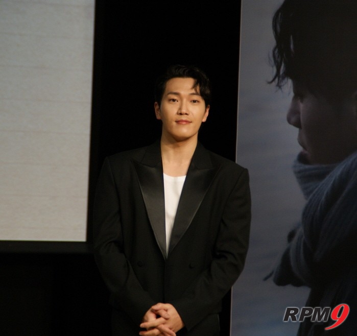 [스테이지리뷰] 김필, '쓸쓸한 그 남자의 덤덤한 겨울 감성산책' (yours, sincerely 음감회 종합)