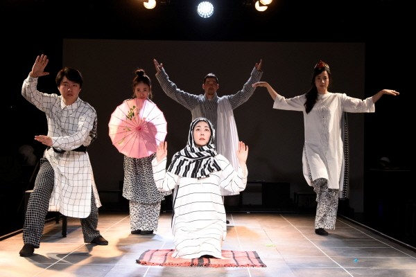 ‘피스오브랜드’ 공연사진. 사진=극단 김장하는날 제공