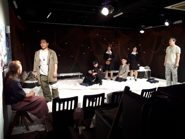 ‘노르망디’ 공연사진. 사진=극단 후암 제공