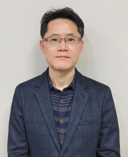 휴온스내츄럴 이충모 신임 대표.