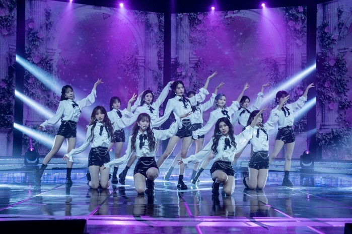 사진=오프더레코드, 스윙엔터테인먼트 제공