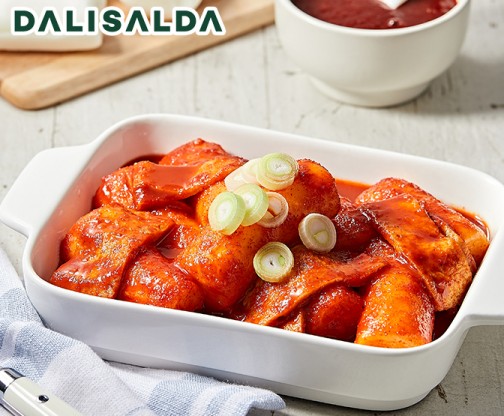 '달리살다'에서 판매하고 있는 떡찌니의 부산식 가래떡 떡볶이. 사진=GS리테일.