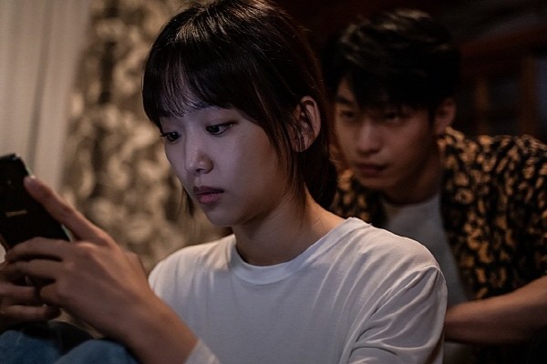 ‘미드나이트’ 스틸사진. 사진=페퍼민트앤컴퍼니 제공