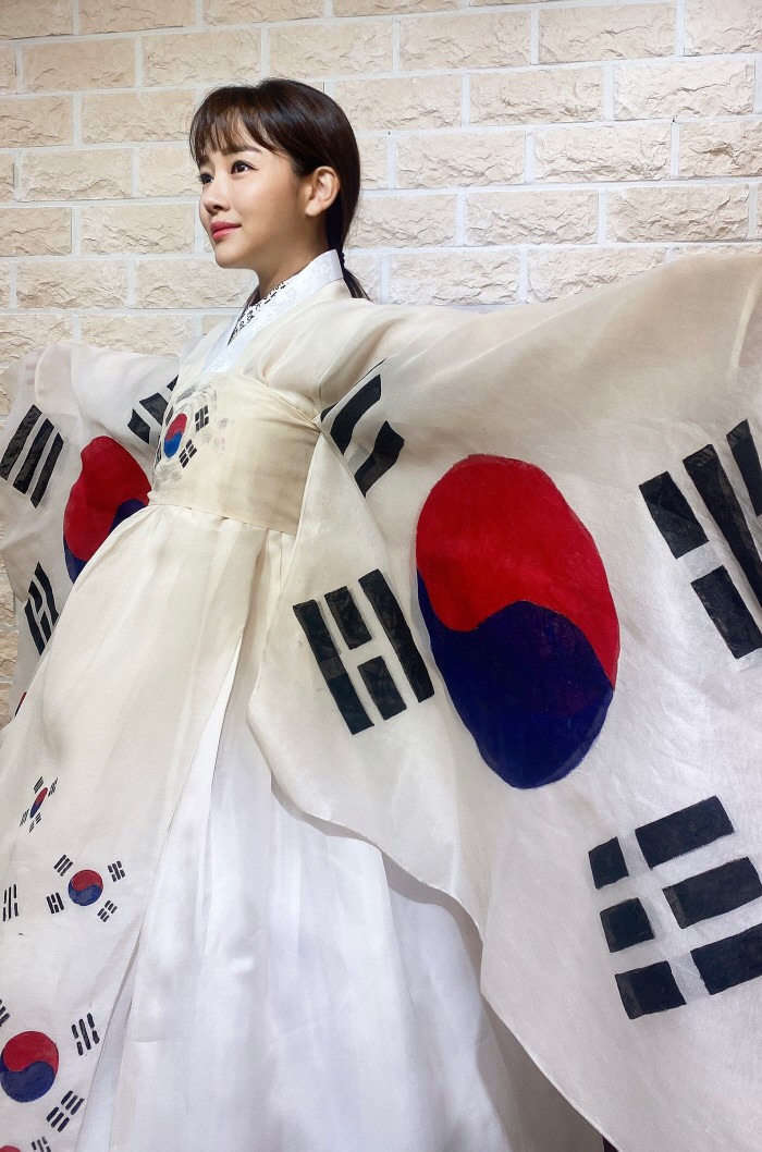 사진=윤송아 인스타그램 발췌