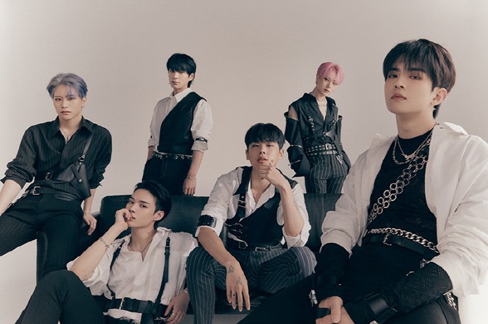 사진=U+아이돌Live  제공