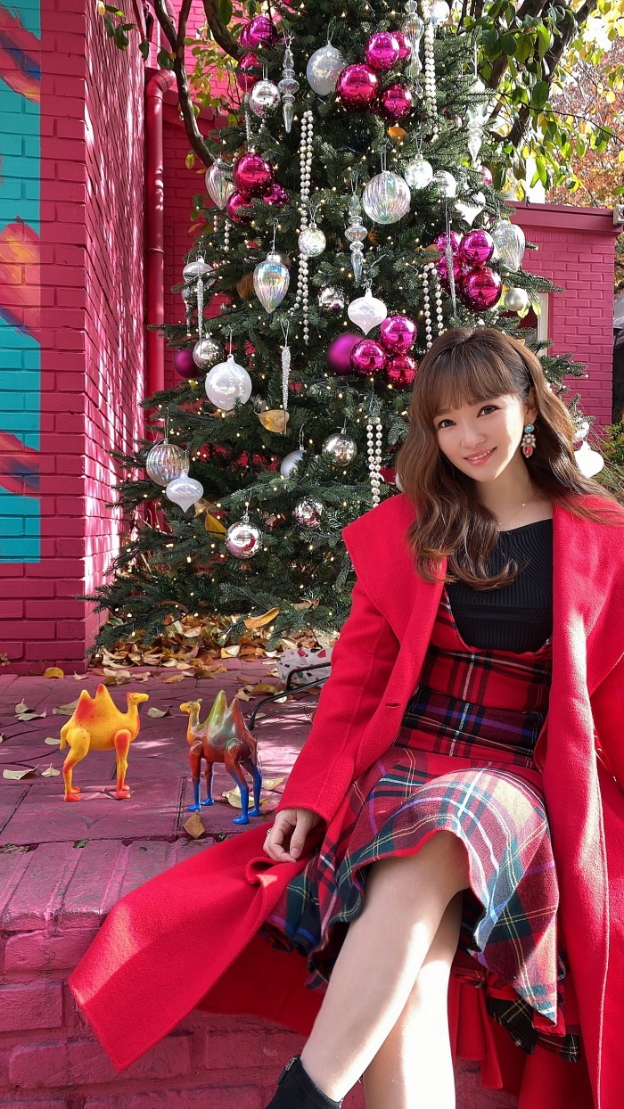 윤송아, 성탄절 기념 개인전 20일 개최…1월9일까지 '아트불 갤러리인사'서 전시