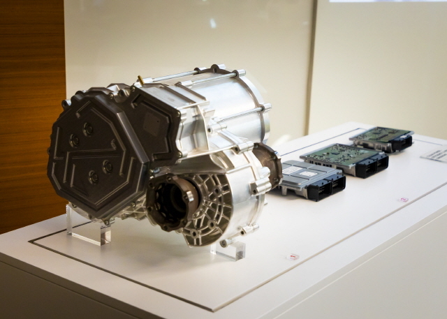 EMR4