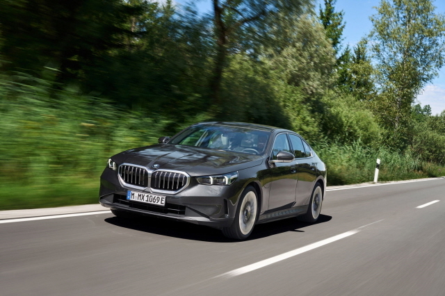 BMW 530e