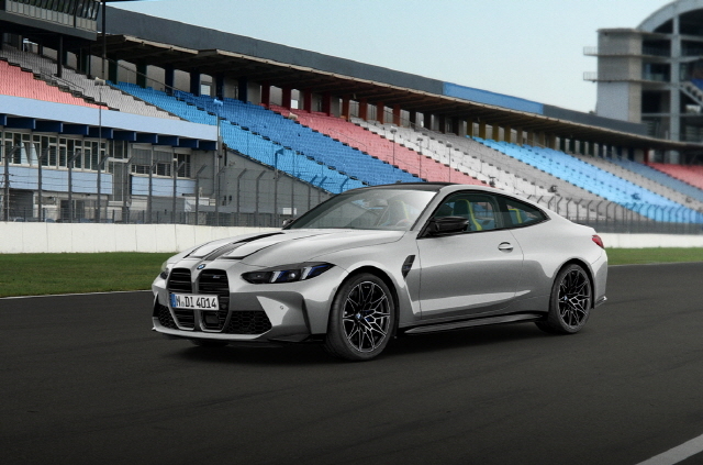 뉴 M4 컴페티션 M xDrive 쿠페