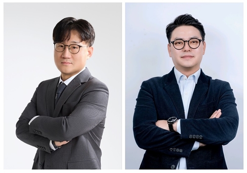 (왼쪽부터) 다날 손장원 개발(R&D)부문 대표와 진창용 사업부문 대표. 사진=다날.