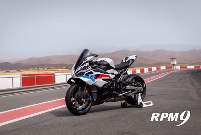 뉴 S 1000 RR