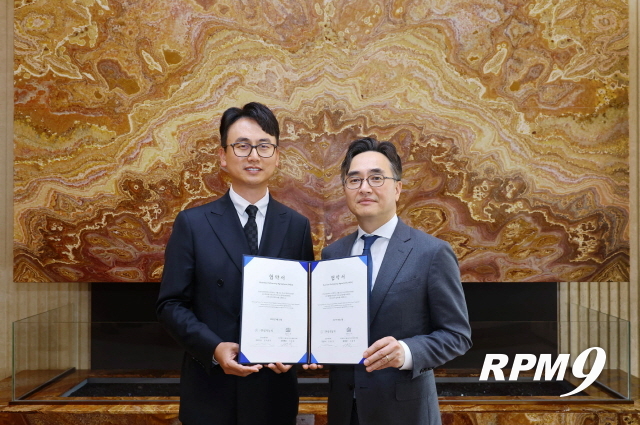 벤츠 딜러 '한성자동차' 조선 팰리스와 업무협약 체결