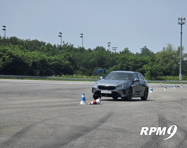[시승기] 멋진 입문용 수입차, BMW 2시리즈 그란 쿠페