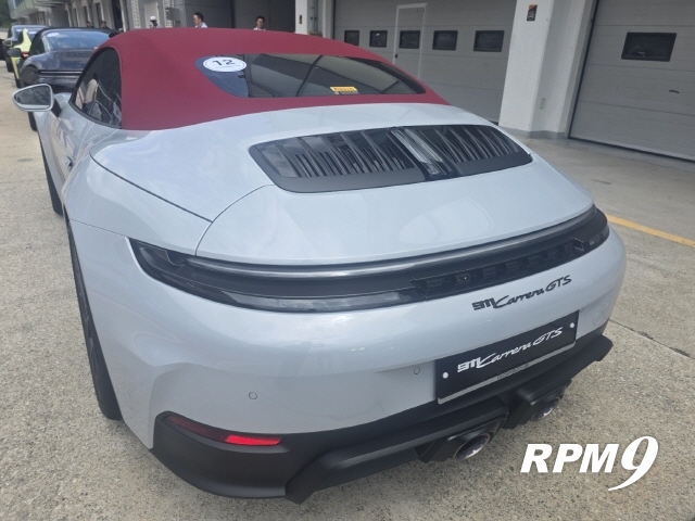 [시승기] 17년 묵은 한(恨)을 품고 달리다 '포르쉐 911 GTS'