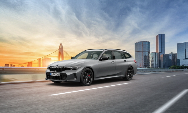 BMW, '3시리즈 출시 50주년 기념' 10월 온라인 한정 에디션 2종 출시