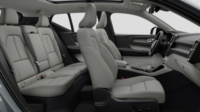 볼보자동차, 프리미엄 콤팩트 SUV 'XC40' 2026년식 모델 출시